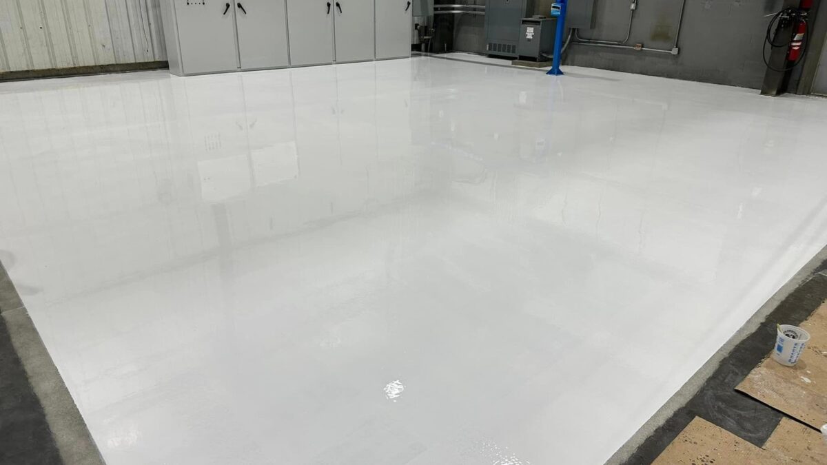 samorazlivni epoksi tlaki