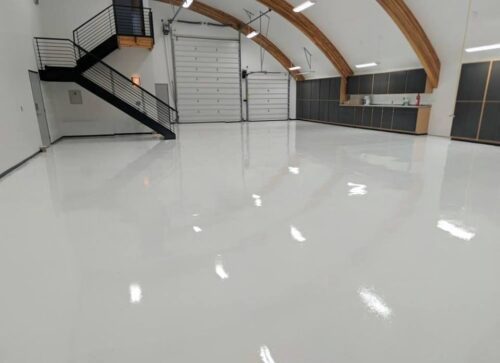 samorazlivni epoksi tlaki garaže